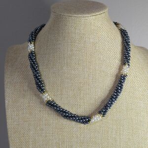 Vintage Parklane Faux Pearl Beaded Wrap Necklace